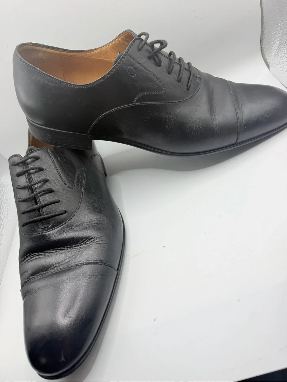 Gucci Black Leather Cap-Toe Derby Oxfords